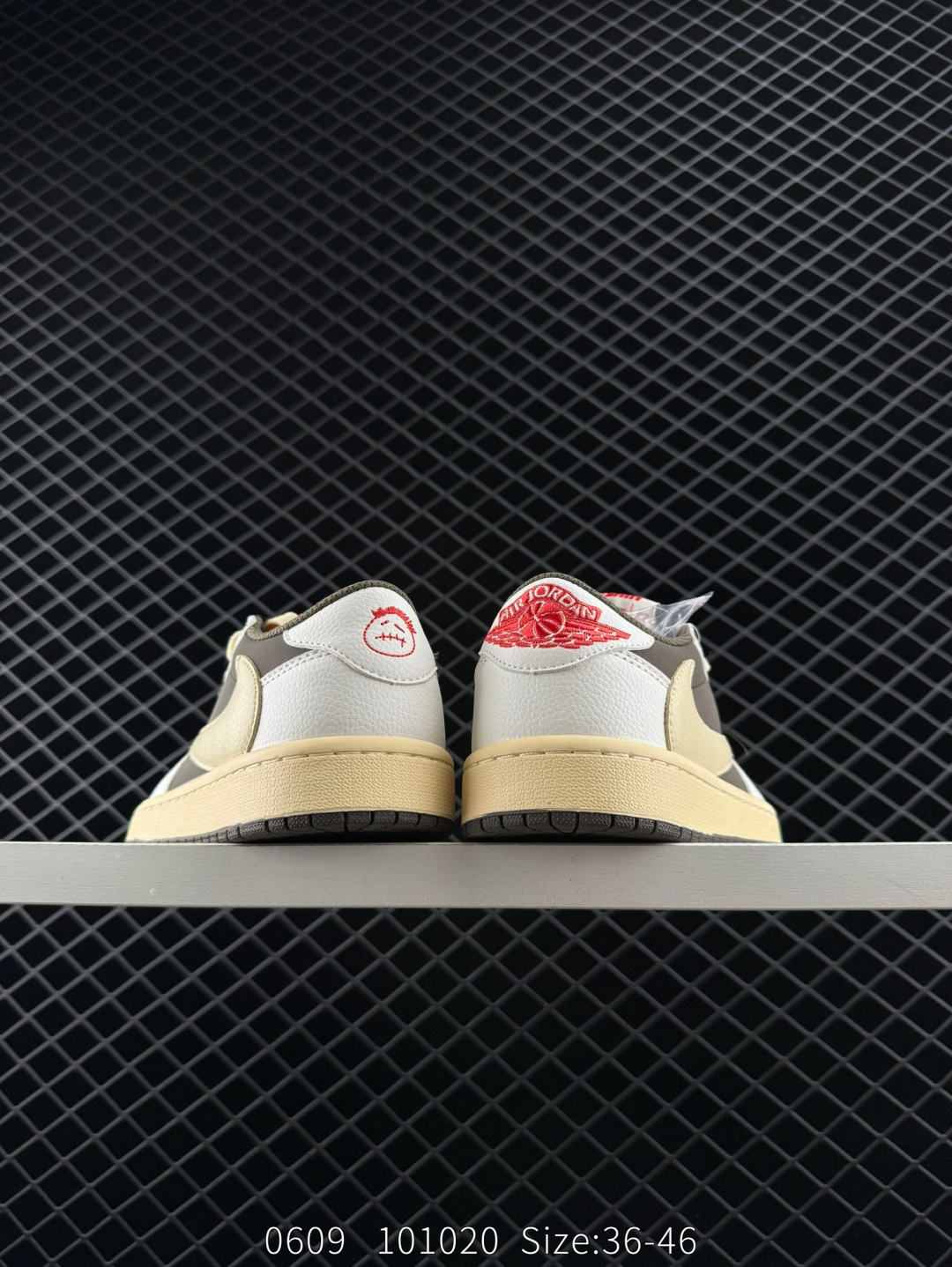 Travis Scott x Air Jordan 1 ” Reverse Mocha “